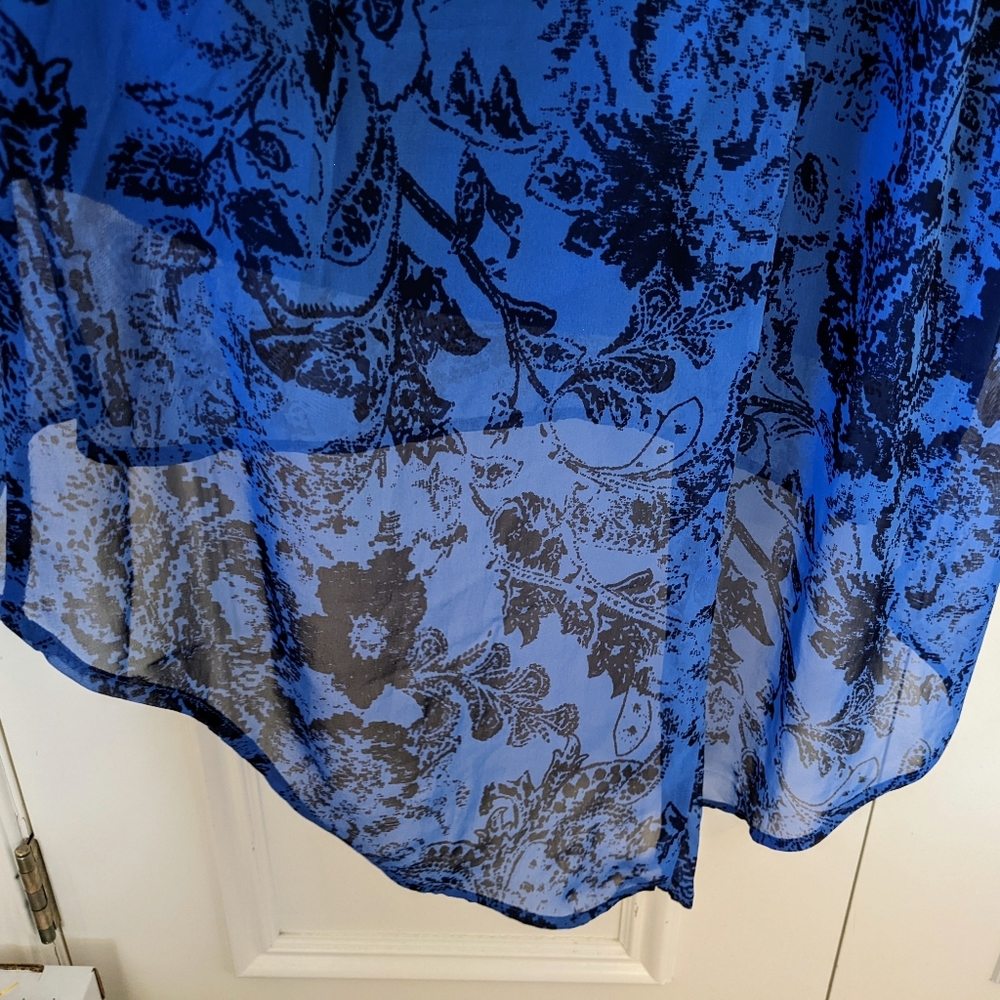 Lush elegant strappy hi-lo gown - Picture 5 of 5